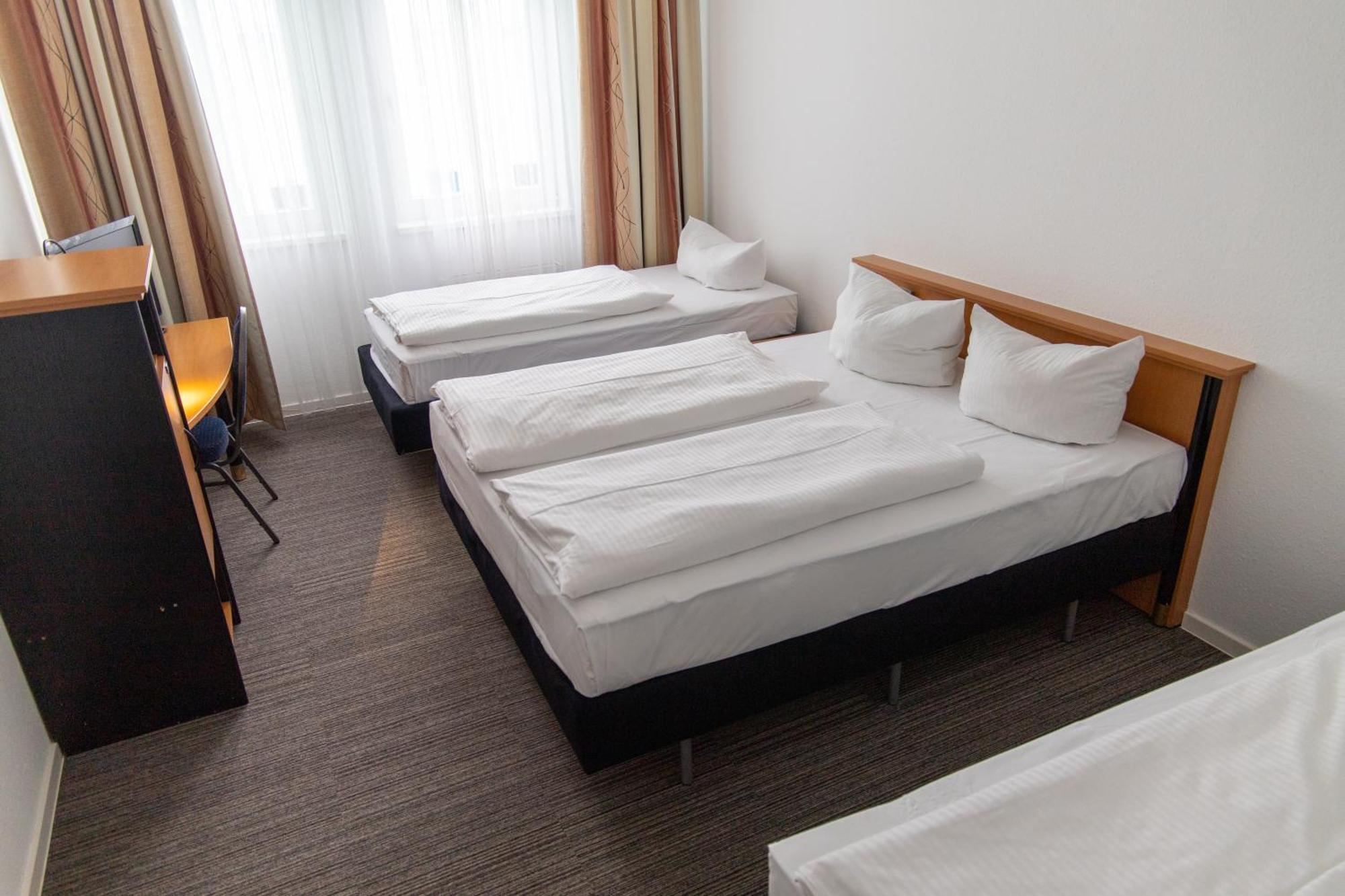 Hotel Am Suedtor Backnang Zewnętrze zdjęcie